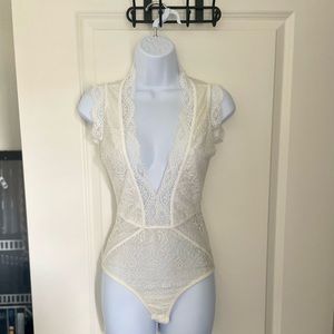 Windsor white lace bodysuit